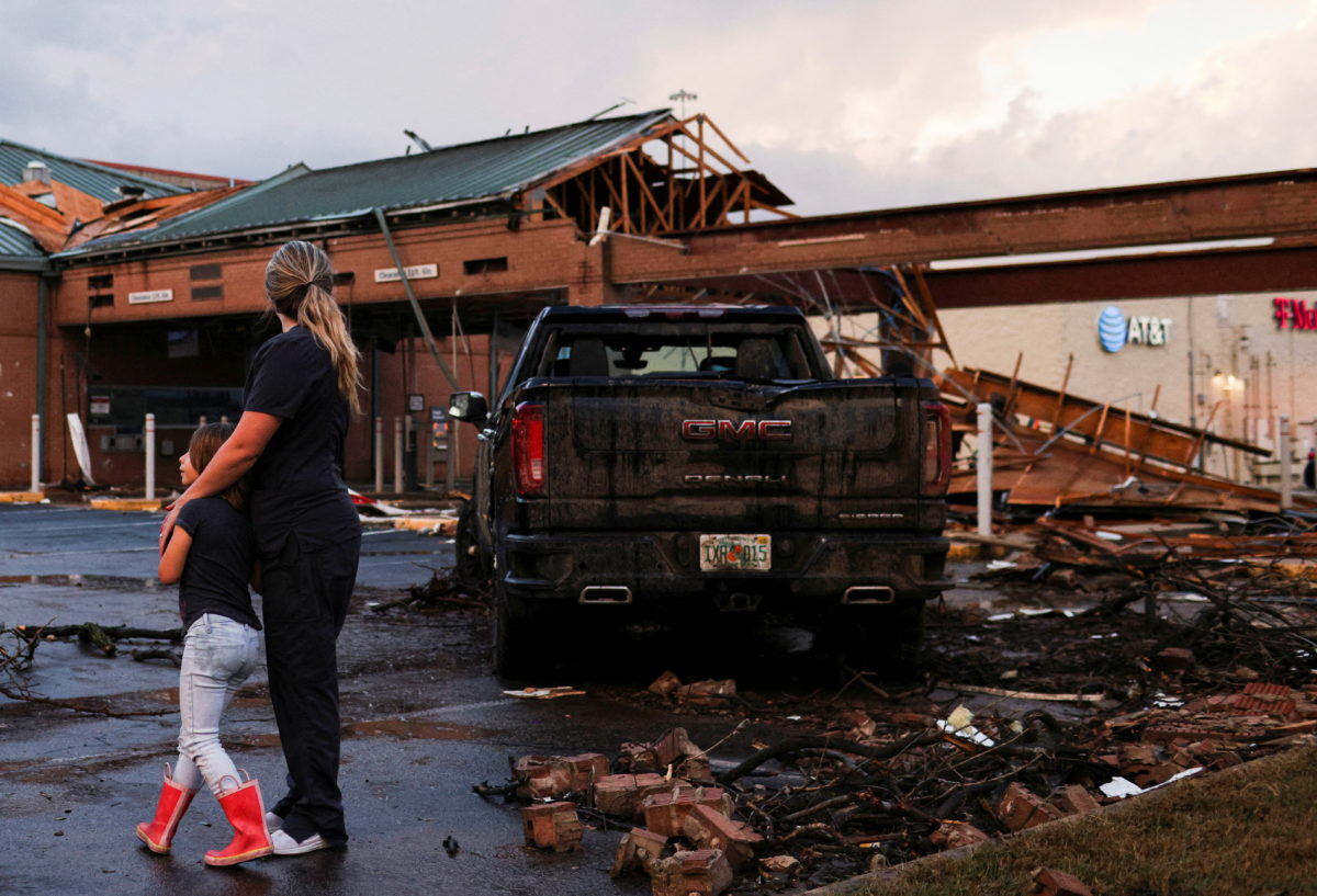Severe storms rake Texas, Oklahoma; tornado watch in effect PBS NewsHour
