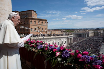 Pope delivers traditional "Urbi et Orbi" message on Easter Sunday, at the Vatican