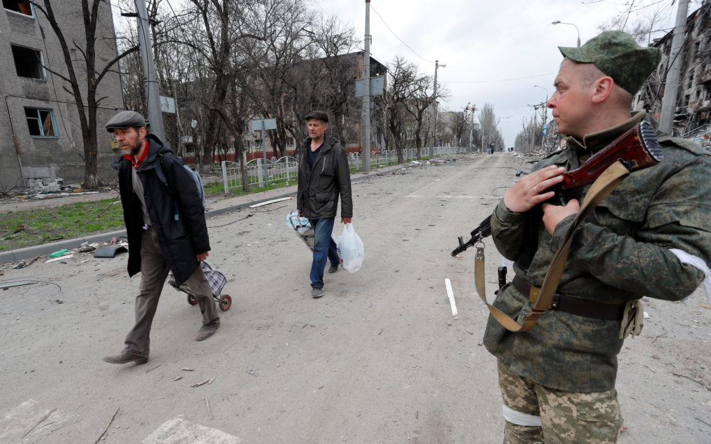 Zelenskyy says Russia's battle for the east has begun as besieged Mariupol holds on - Vimarsana News