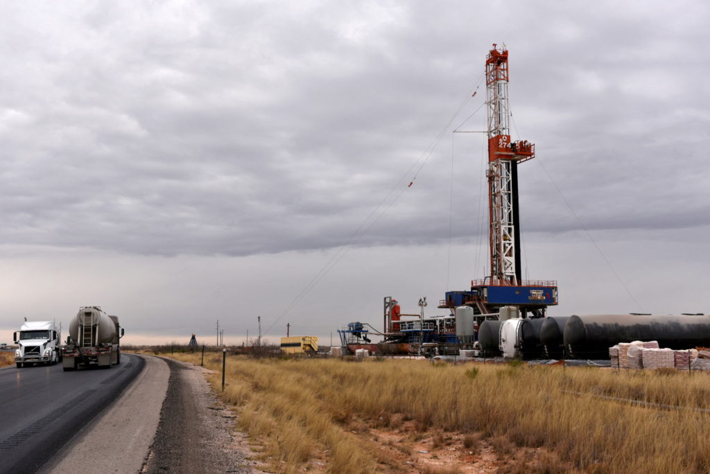 Why both climate activists and the oil industry are unhappy with Biden's new drilling leases - Vimarsana News