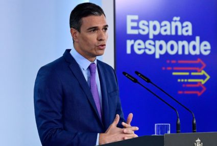 Spain's Prime Minister Pedro Sanchez gestures during a press conference at Moncloa Palace in Madrid, on June 25, 2022. - The Spanish government announced on June 25, 2022 a new direct aid plan worth nine billion euros to mitigate the economic consequences of the conflict in Ukraine on the Spanish population. Presenting these measures at a press conference in Madrid, Prime Minister Pedro Sanchez said that if we add these new measures to those of six billion euros already taken in March, these direct aids would represent until the end of the year a total of 15 billion euros, or "more than one point of GDP of our country. (Photo by JAVIER SORIANO/AFP via Getty Images)