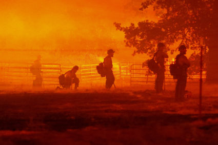 Explosive Oak ‘Explosive’ Oak Fire outside Yosemite prompts mandatory evacuations ...