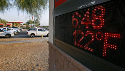 Phoenix Boils In Near-Record Heat Wave
