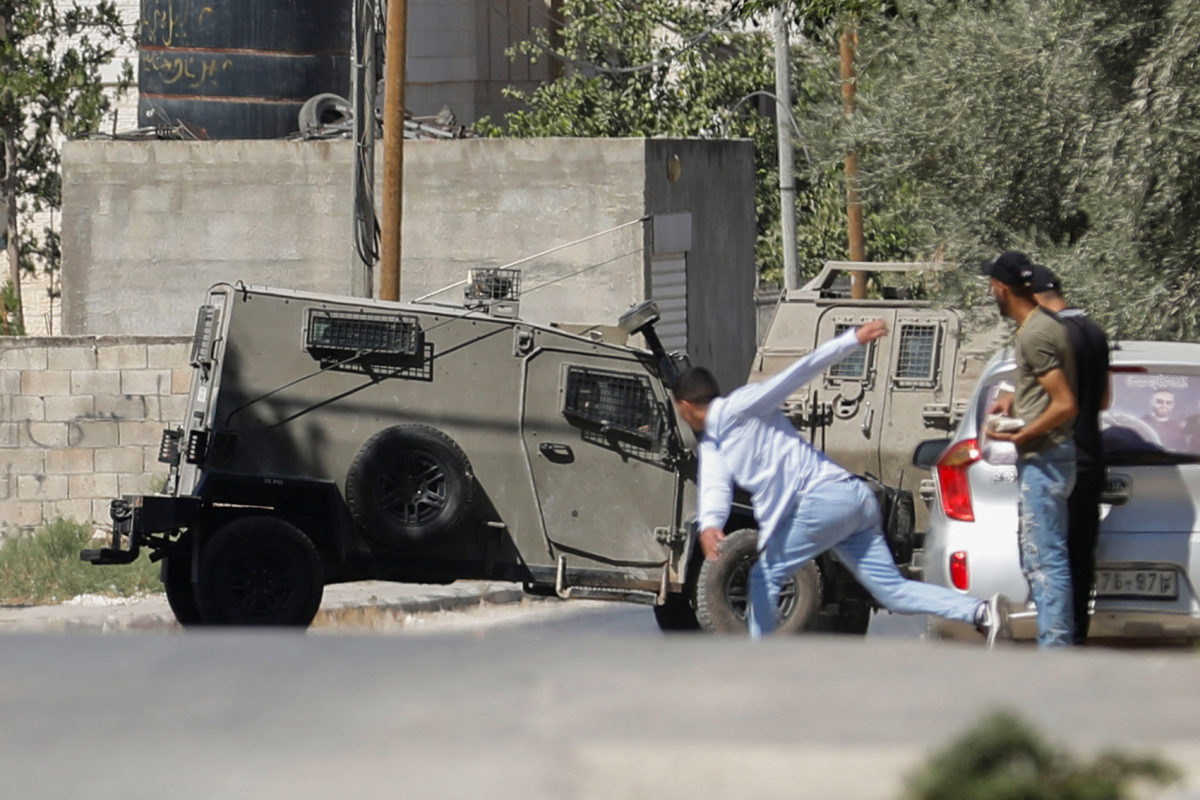 Israeli raid leaves 4 Palestinians dead in West Bank refugee camp | PBS ...