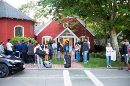 FILE PHOTO: Venezuelan migrants arrive at Martha’s Vineyard