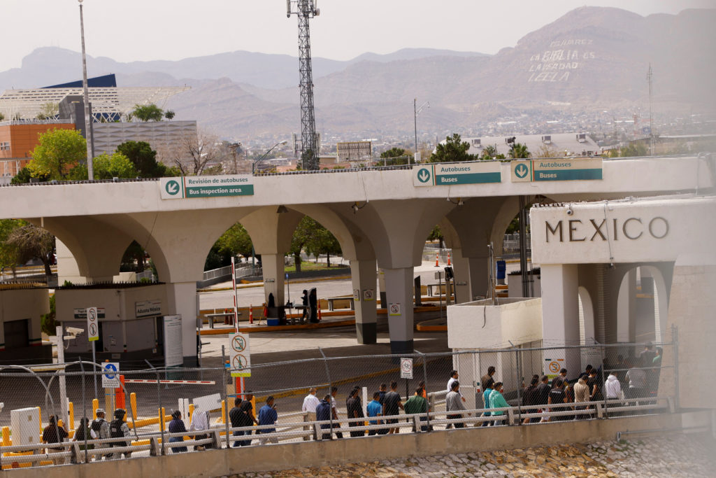 Venezuelan migrants expelled from U.S. and sent back to Mexico in Ciudad Juarez