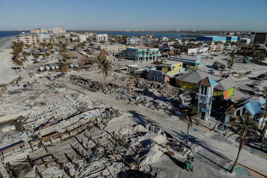 Almost one month later, Floridians continue to deal with Ian aftermath, in Fort Myers Beach