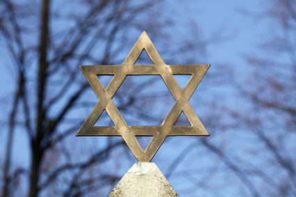 Star of David on top of a gravestone