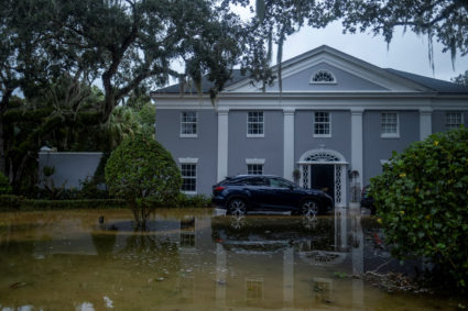 Hurricane Nicole topples beachfront homes into ocean