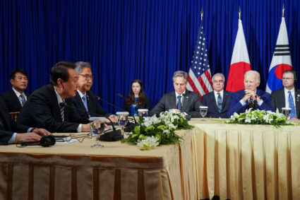U.S., Japan, South Korea vow unified response to North Korea threat