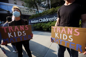Demonstrators and ocunter-protestors outside Children's Hospital in Bodton