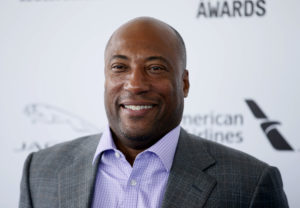 Comedian Byron Allen arrives at the 31st Independent Spirit Awards in Santa Monica