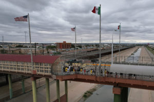 Venezuelan migrants expelled from U.S. and sent back to Mexico in Ciudad Juarez