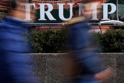 December 6, 2022 - PBS NewsHour full episode