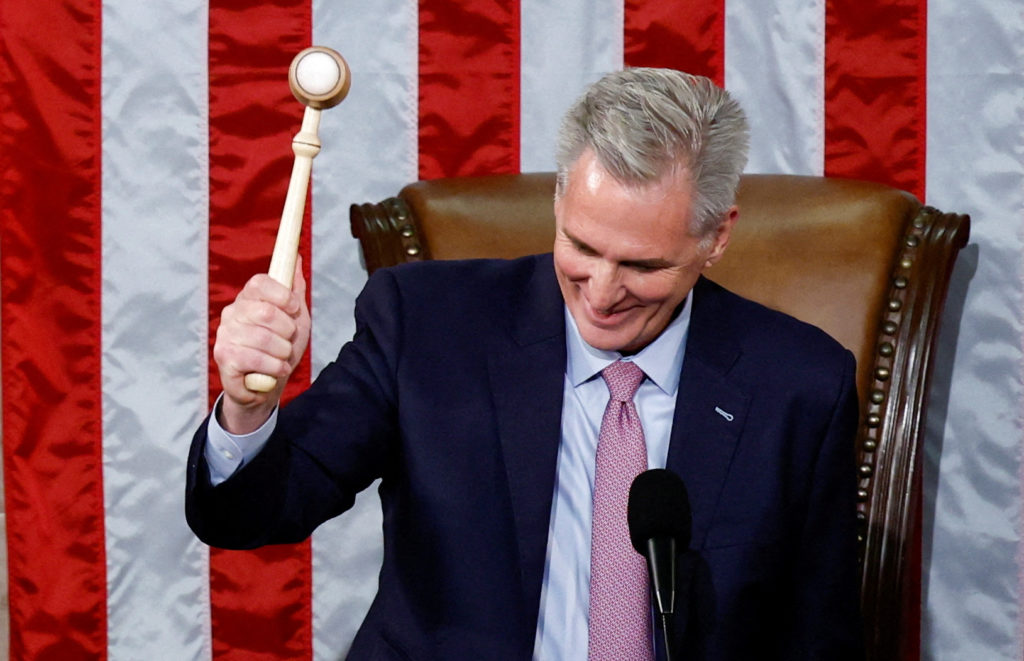 Speaker of the House Kevin McCarthy (R-CA) bangs the Speaker's gavel for the first time after being elected the next Speaker of the U.S. House of Representatives in a late night 15th round of voting on the fourth day of the 118th Congress at the U.S. Capitol in Washington, U.S., January 7, 2023. Photo by Evelyn Hockstein/REUTERS
