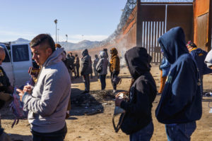 Crackdown on undocumented migrants staying in El Paso