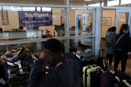 Travellers deal with weather cancellations at Dallas Love Field Airport
