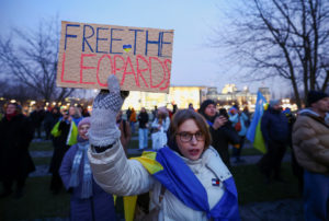 People protest claiming for combat tank delivery to support the Ukrainian military, in Berlin