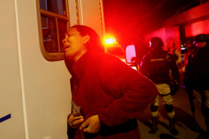 39 dead in fire at Mexico immigration detention center