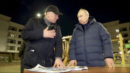 Russian President Putin visits Mariupol