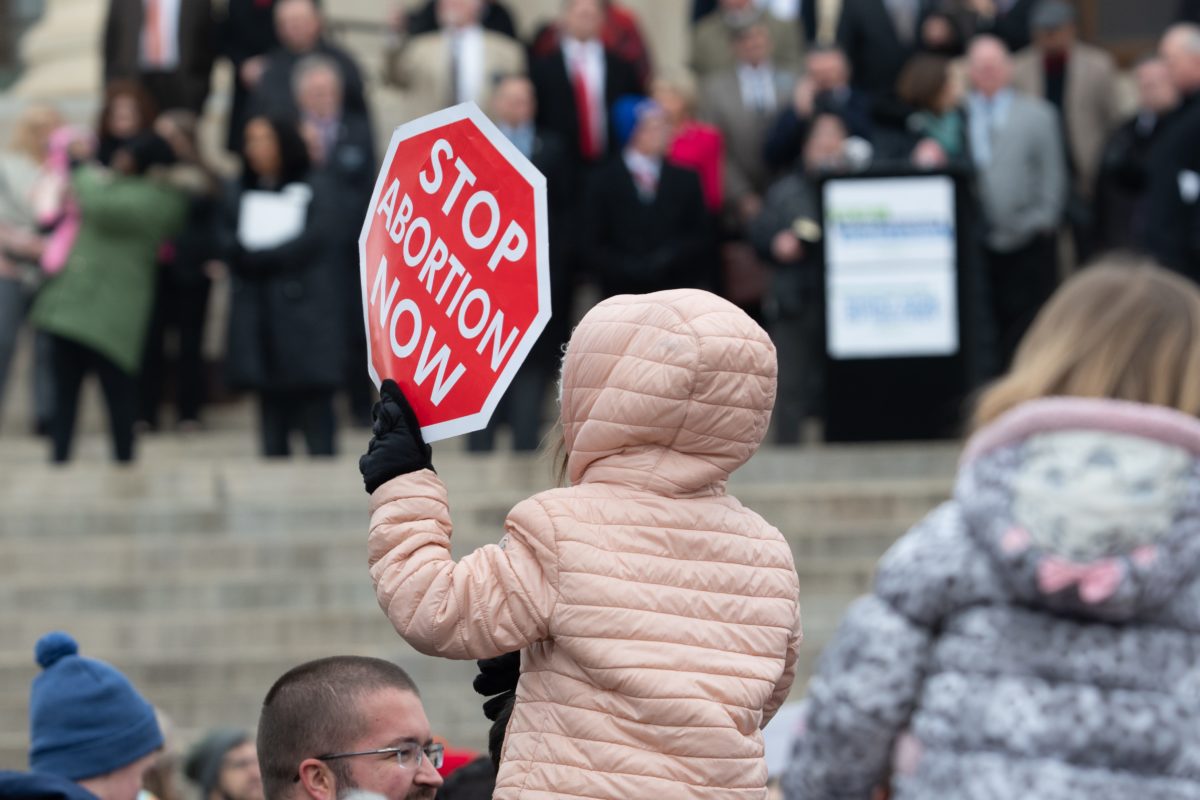 Abortion opponents push pill plan through Kansas legislature, but a ...