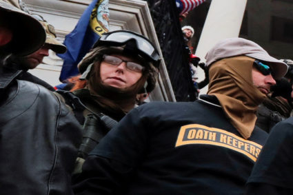 FILE PHOTO: FILE PHOTO: Prosecutors say Oath Keepers militia members conspired in U.S. Capitol siege