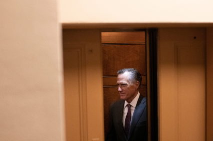 WATCH: Utah Sen. Mitt Romney calls for 'next generation' of leaders after announcing retirement from Senate