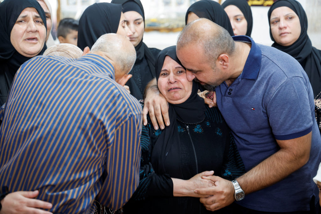 Israeli forces raid in Jenin