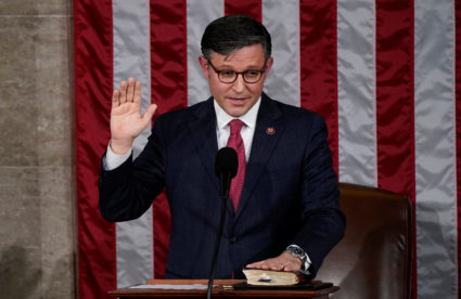 Newly elected Speaker of the House Mike Johnson (R-LA) takes his oath of office after he was elected to be the new Speaker at the U.S. Capitol in Washington, U.S., October 25, 2023. Photo by Elizabth Frantz/REUTERS