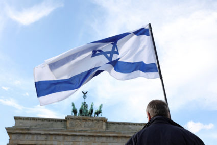 Israel supporters protest at the Brandenburg Gate in Berlin