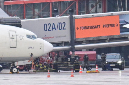 Man arrested at Hamburg Airport after nearly 18-hour hostage standoff