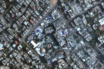 A satellite image shows Al-Shifa hospital, amid the ongoing conflict between Israel and the Palestinian Islamist group Hamas, in Gaza November 7, 2023. Photo provided by Maxar Technologies/Handout via REUTERS