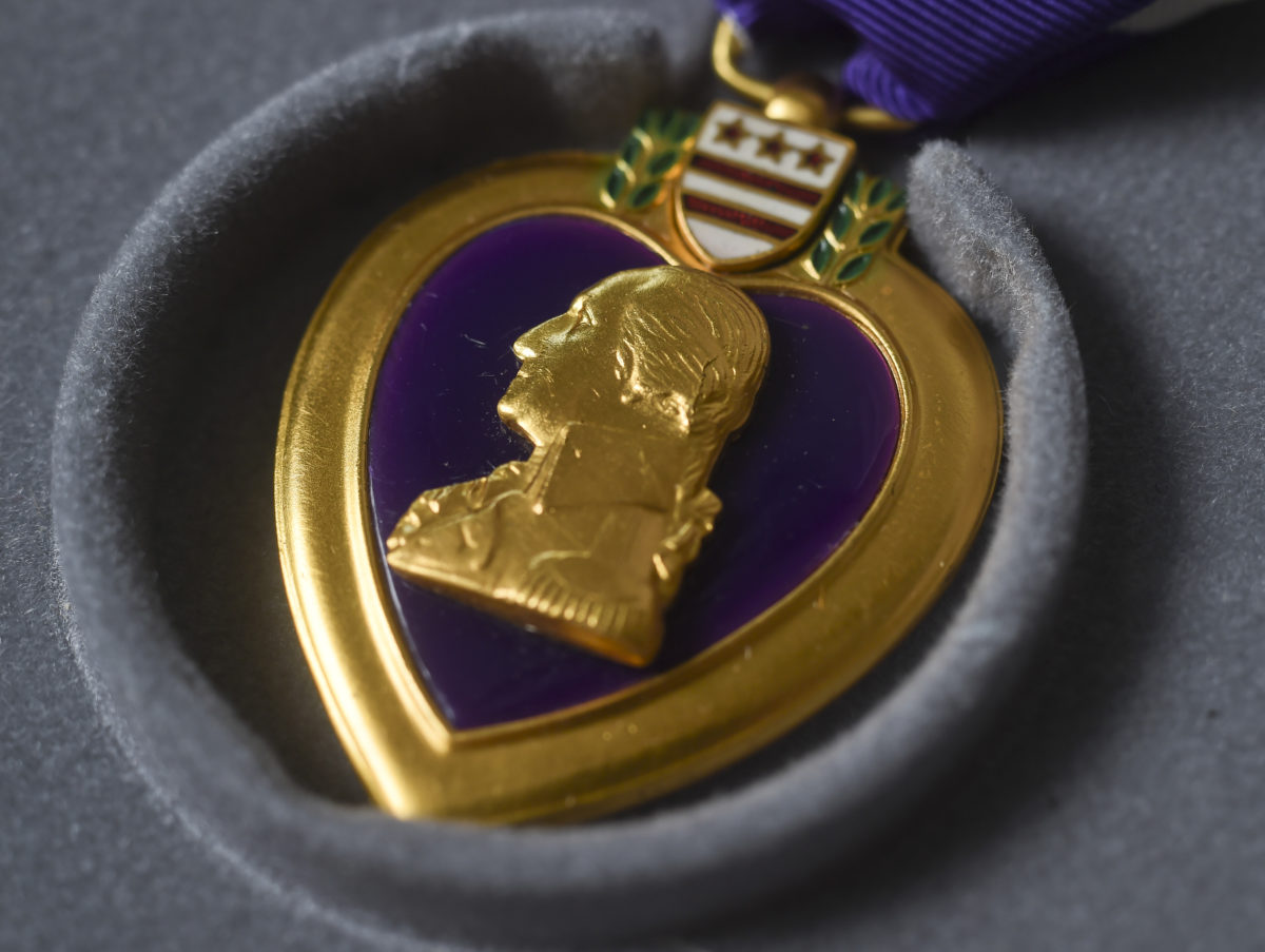 96-year-old Korean War pursues Purple Heart medal after 7 decades | PBS