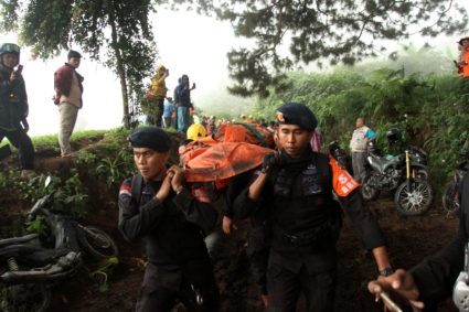 Rescuers find more victims of Mount Marapi's sudden eruption, toll rises to 22