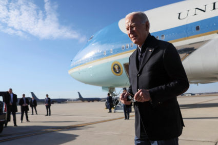 U.S. President Joe Biden arrives at Milwaukee Mitchell International Airport in Milwaukee, Wisconsin, U.S., December 20, 2023. Photo by Leah Millis/REUTERS