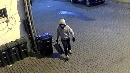 FBI requests information on pipe bombs in Washington