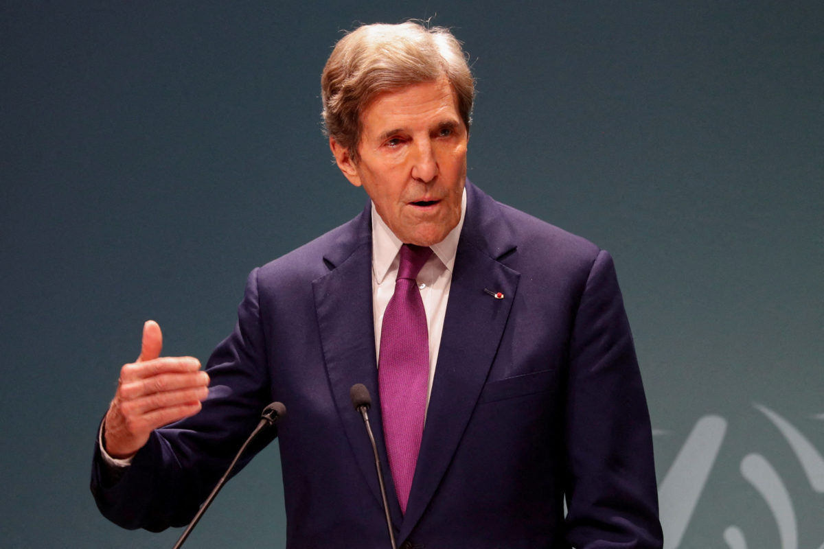 U.S. climate envoy John Kerry plans to leave the Biden administration