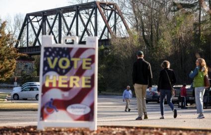 Voters cast their ballots in South Carolian republican presidential primary