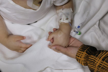 International team of doctors visiting a Gaza hospital are stunned by the war's toll on Palestinian children