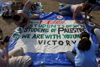 Protests continue on Columbia University campus in support of Palestinians
