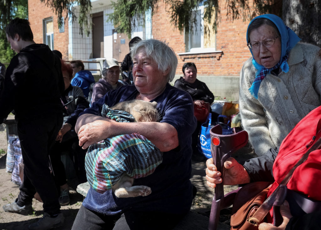 More than 1,700 civilians flee northeast Ukraine as Russia renews assault on region