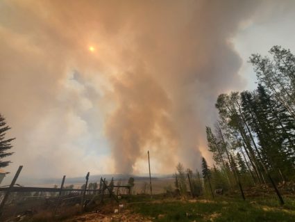 Wildfire prompts evacuation of thousands in Canada