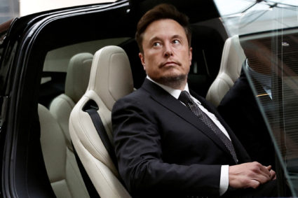 How Elon Musk's $44.9B Tesla pay package compares to other top U.S. CEO plans