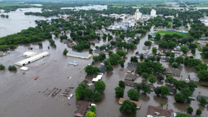 Railroad bridge between South Dakota and Iowa collapses among Midwest flooding