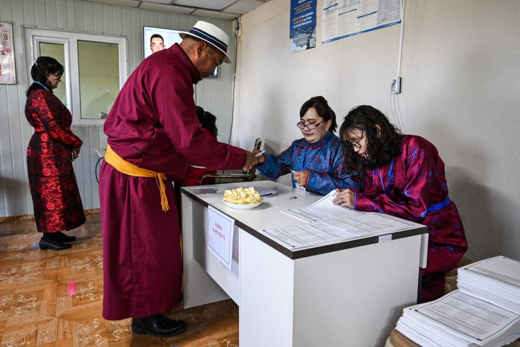 MONGOLIA-POLITICS-VOTE