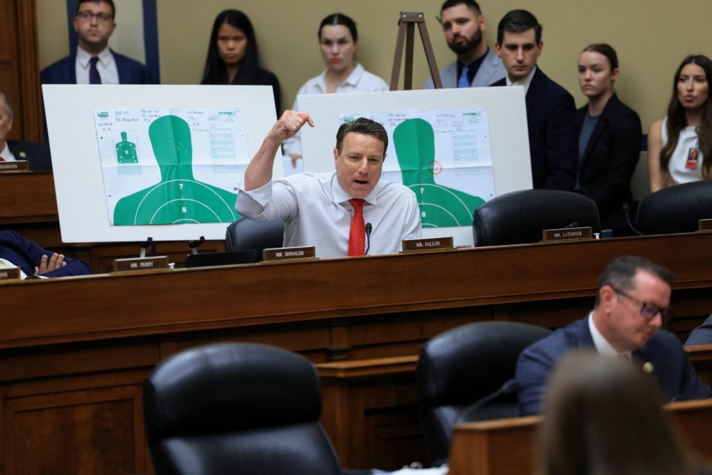 House of Representatives Oversight Committee holds oversight hearing on the U.S. Secret Service and attempted assassinatio...
