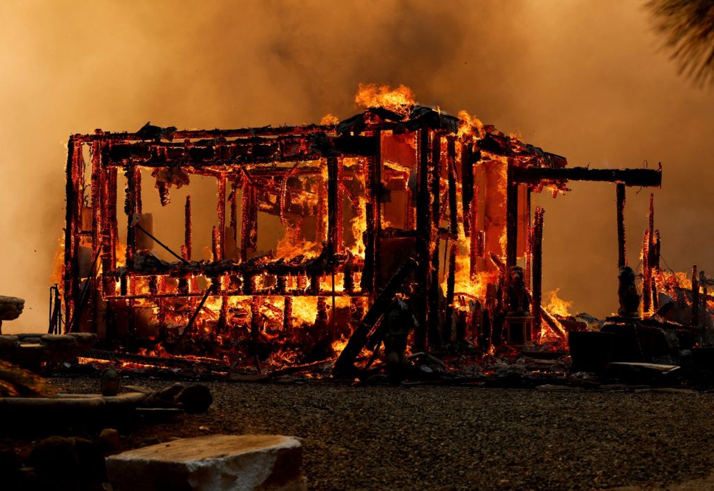 Wildfire in Forest Ranch, California