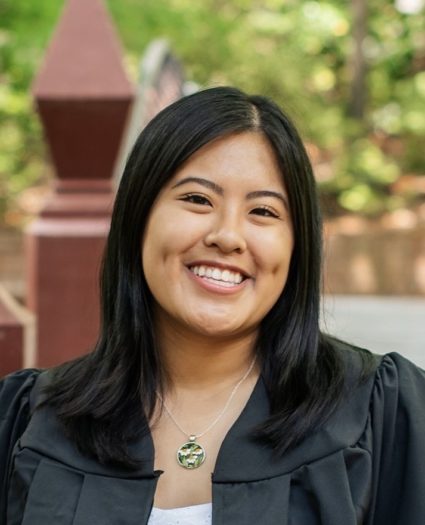 Vivian Hoang