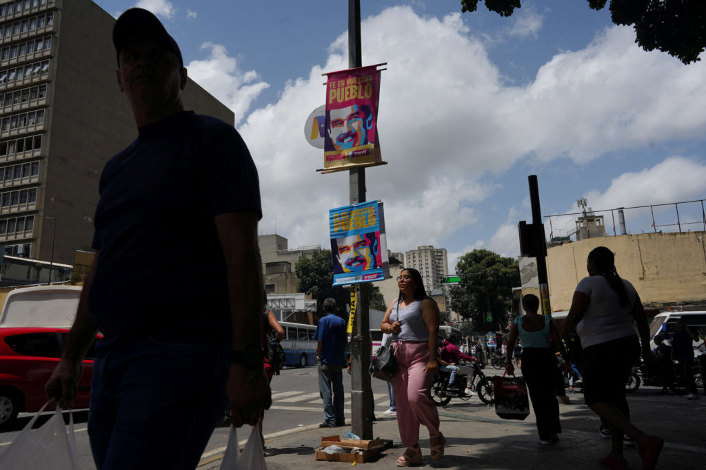 Venezuelans prepare to vote in the presidential election