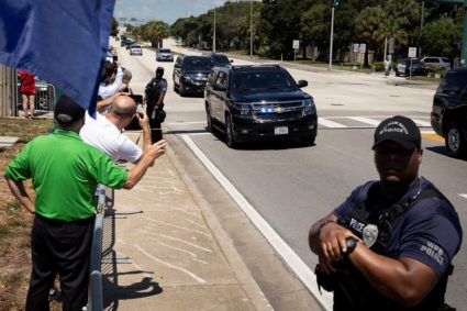 News Wrap: Netanyahu meets with Trump at Mar-a-Lago